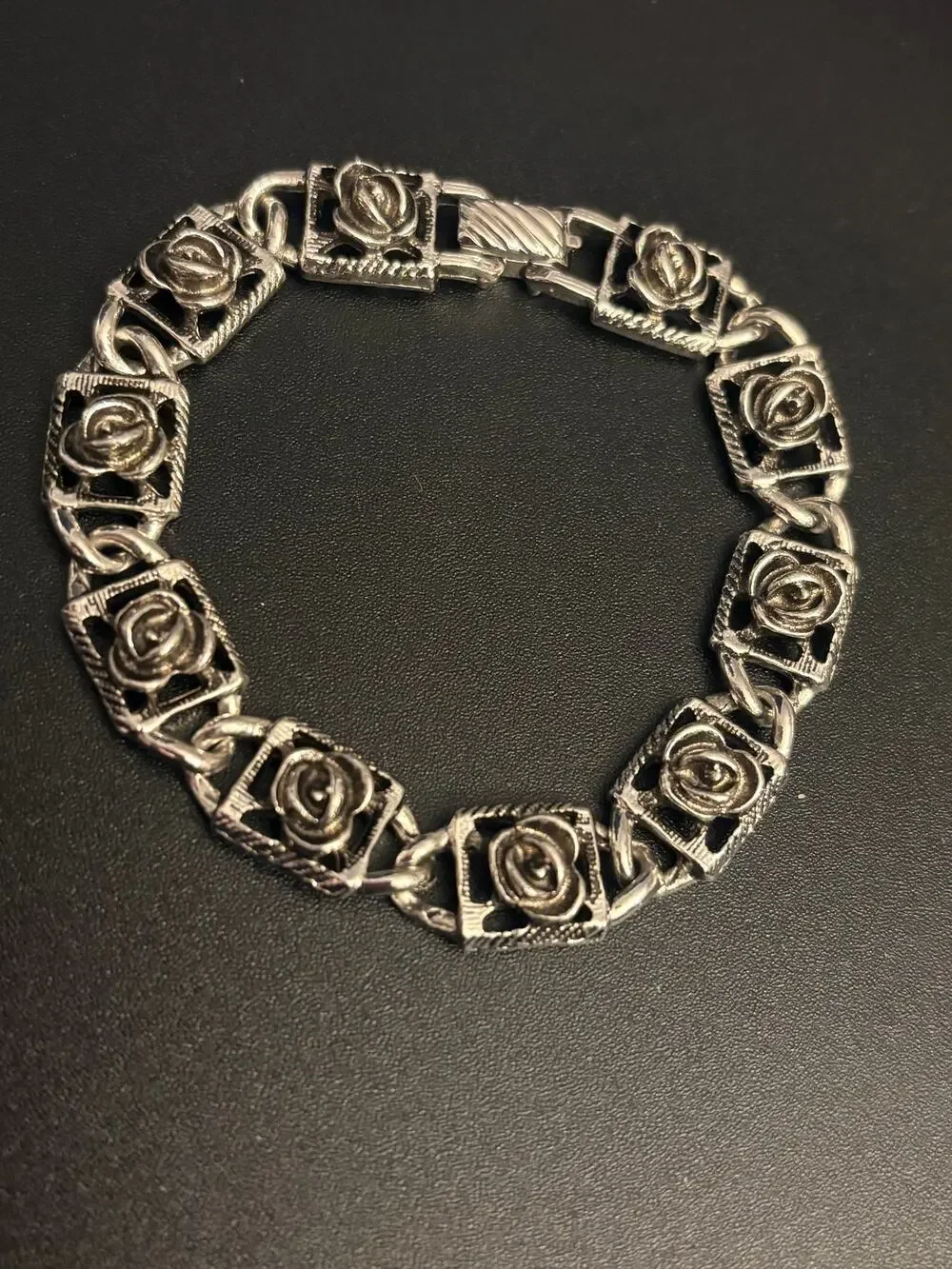 Vintage Sarah Coventry Rose Link Bracelet 7”